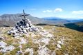 La cima domina un paesaggio da sogno