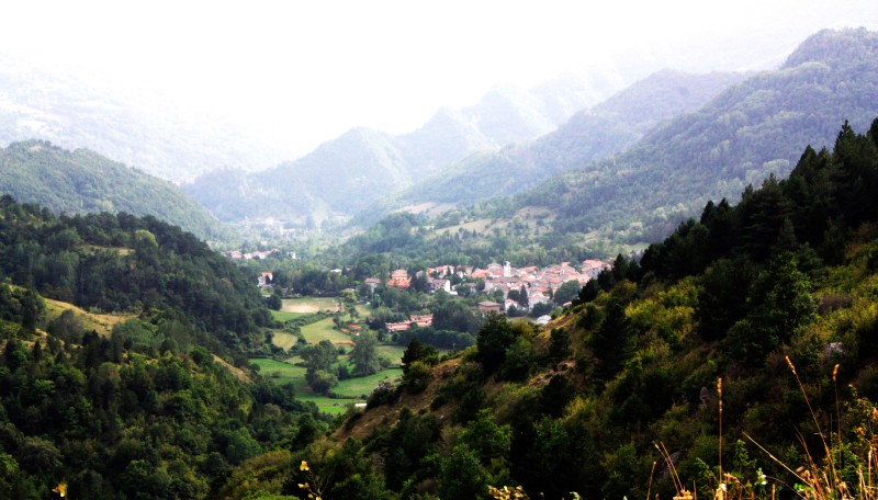 Tra le montagne